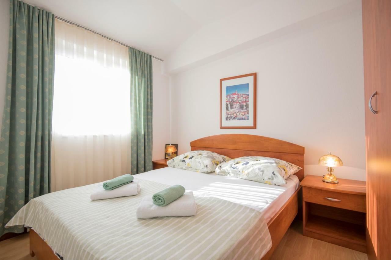 Katarina Apartmani Podstrana Exterior photo