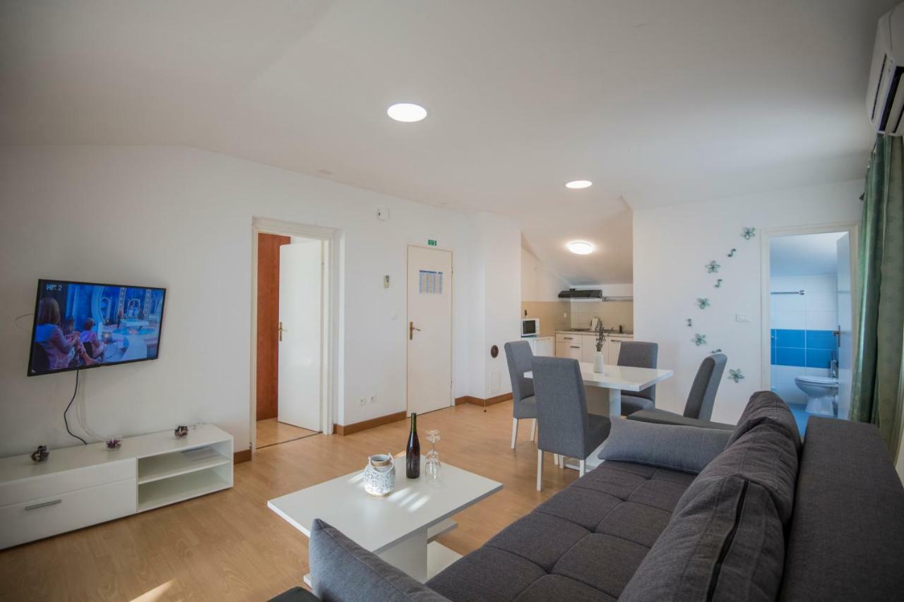 Katarina Apartmani Podstrana Exterior photo